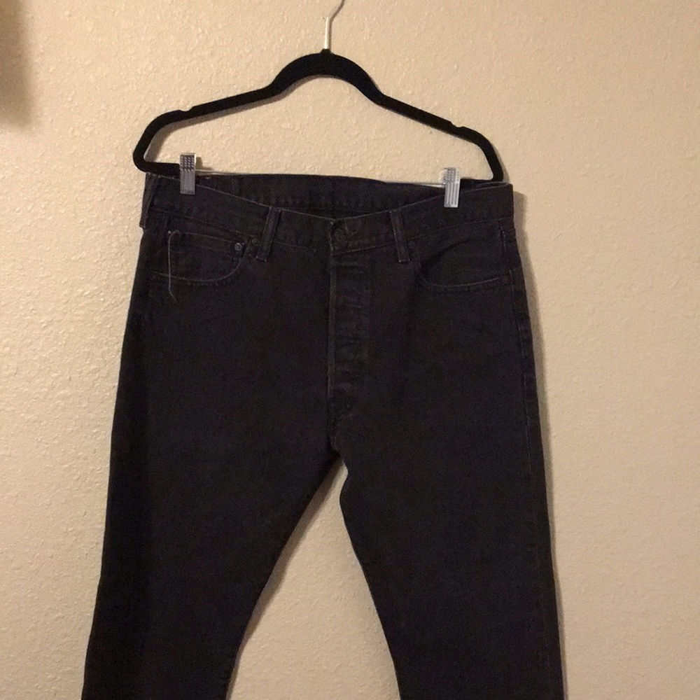 Levis button fly 501 Mens black jeans size 36x32